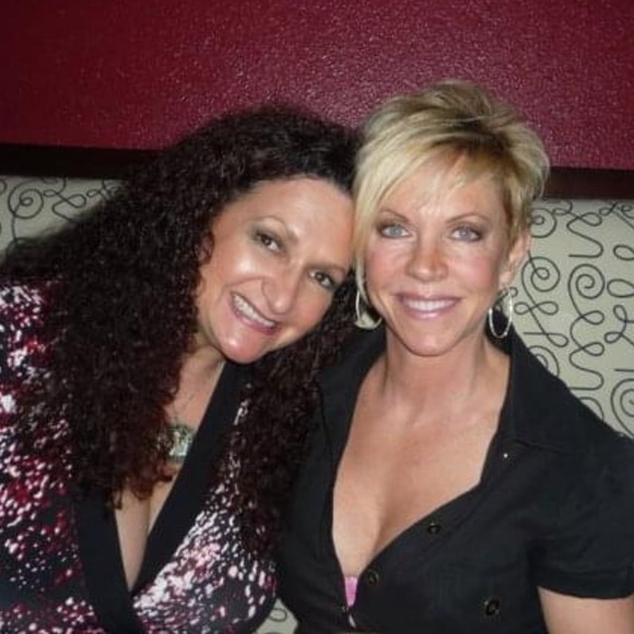 Meet your Posher, Kitty - Picture 11 of 17